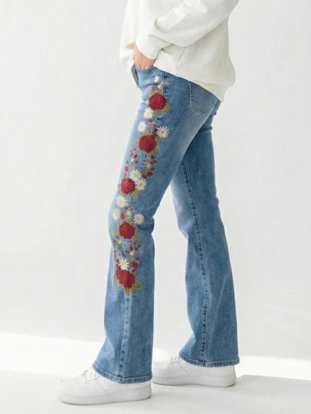 Silk & Lace Tall Floral Embroidered Flare Jeans Rose Daisy Bootcut High Rise - Picture 1 of 5